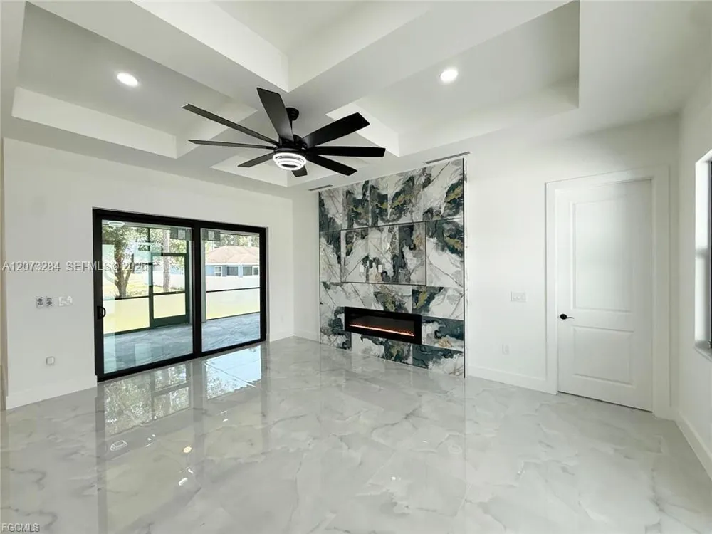 2915 49TH ST W Lehigh Acres, FL 33971