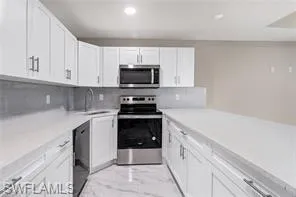 2215 Kenneth Avenue S Lehigh Acres, FL 33973