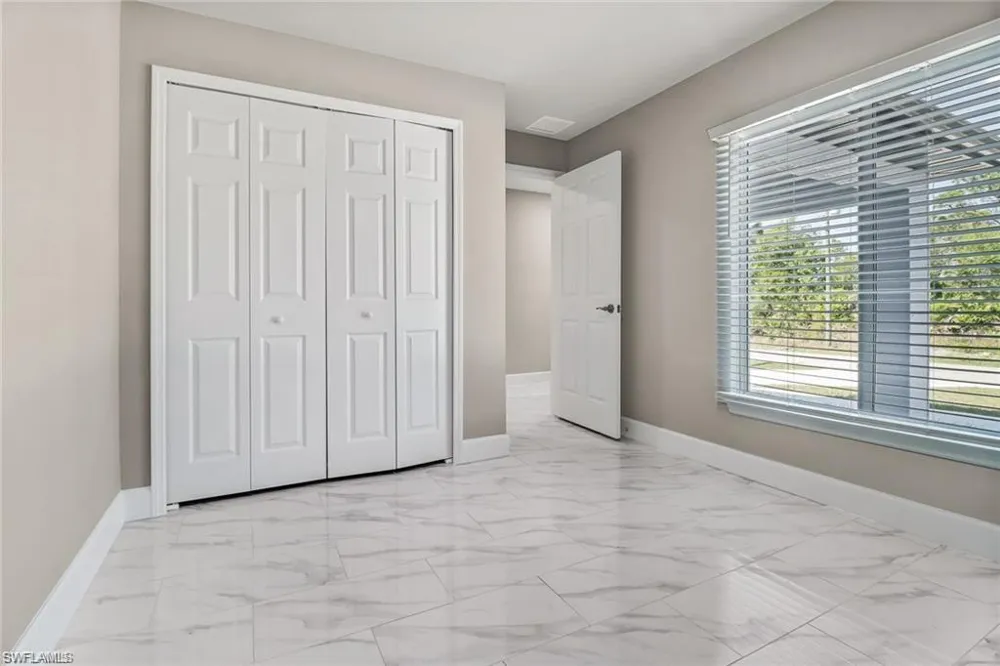 2215 Kenneth Avenue S Lehigh Acres, FL 33973