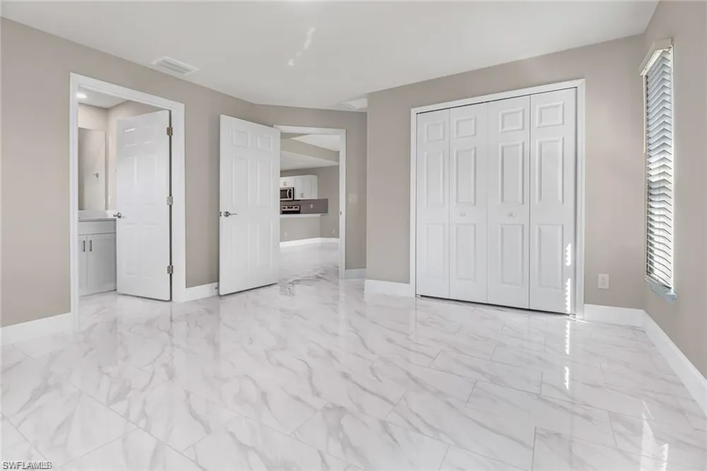 2215 Kenneth Avenue S Lehigh Acres, FL 33973