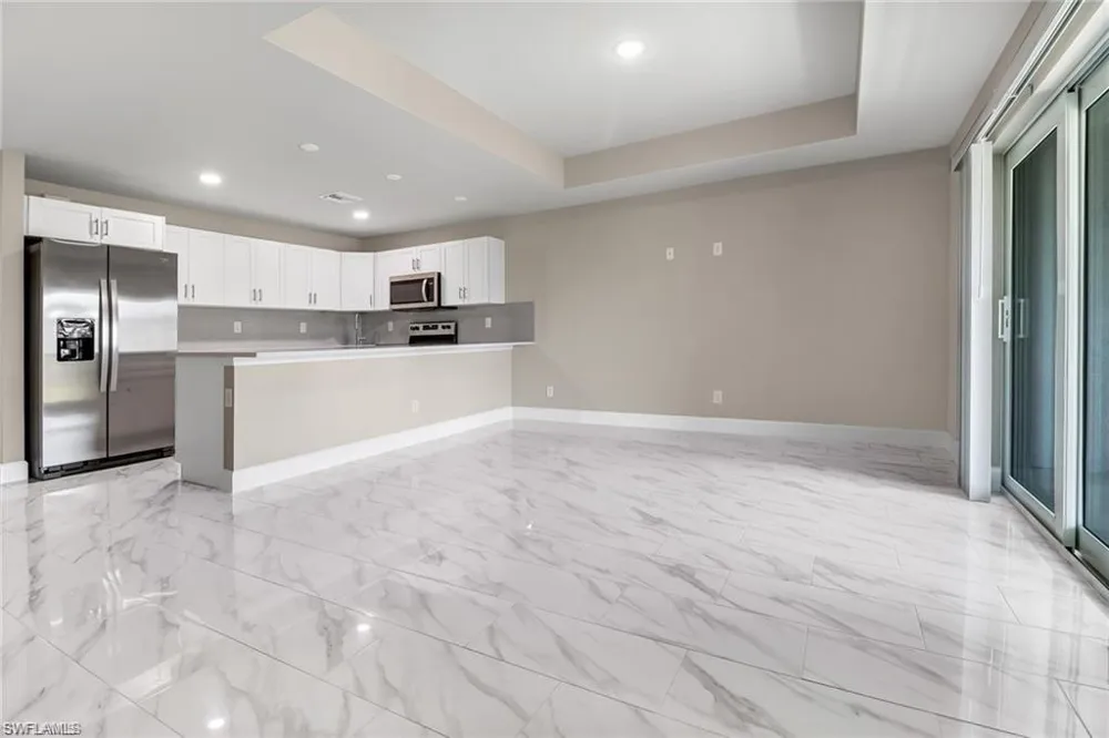 2215 Kenneth Avenue S Lehigh Acres, FL 33973