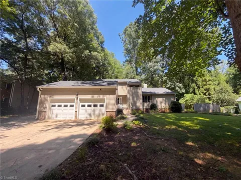 113 Forestview Drive