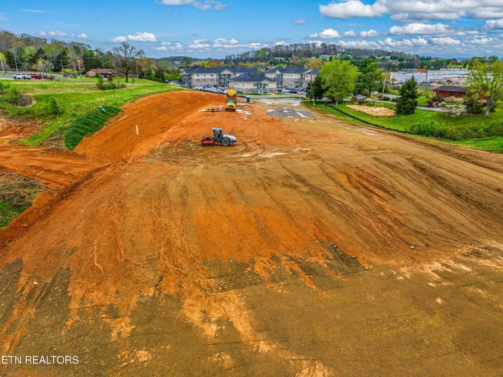 0 WinField Dunn Parkway Kodak, TN 37764