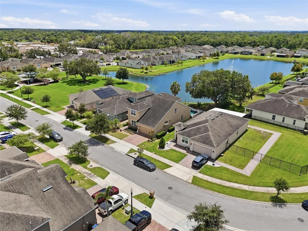 3318 STRATTON CIRCLE Kissimmee, FL 34744