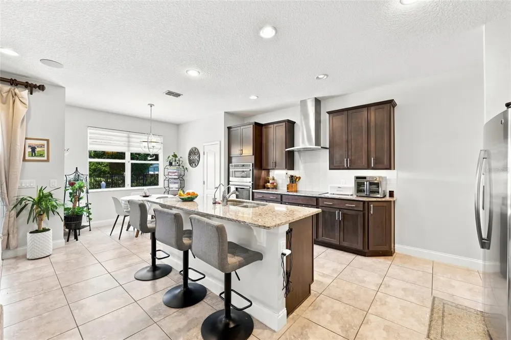 3318 STRATTON CIRCLE Kissimmee, FL 34744