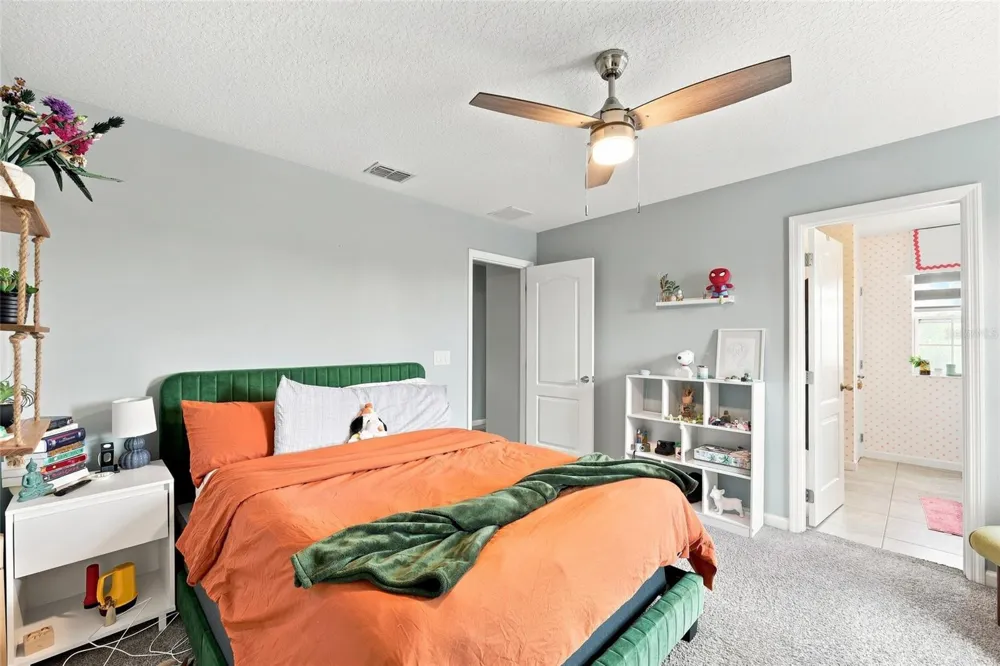 3318 STRATTON CIRCLE Kissimmee, FL 34744