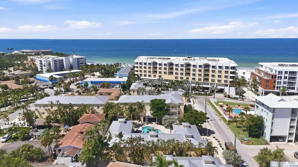 1020 SUN N SEA DRIVE #102 Sarasota, FL 34242