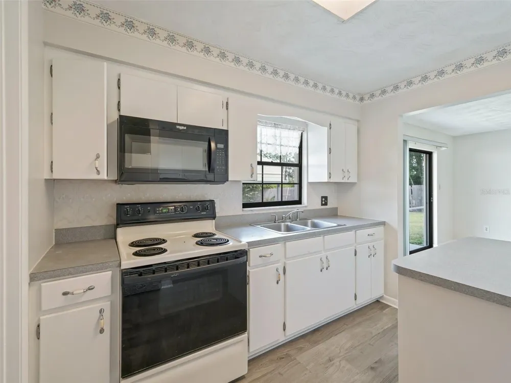 11495 SE 121ST LANE ROAD Belleview, FL 34420