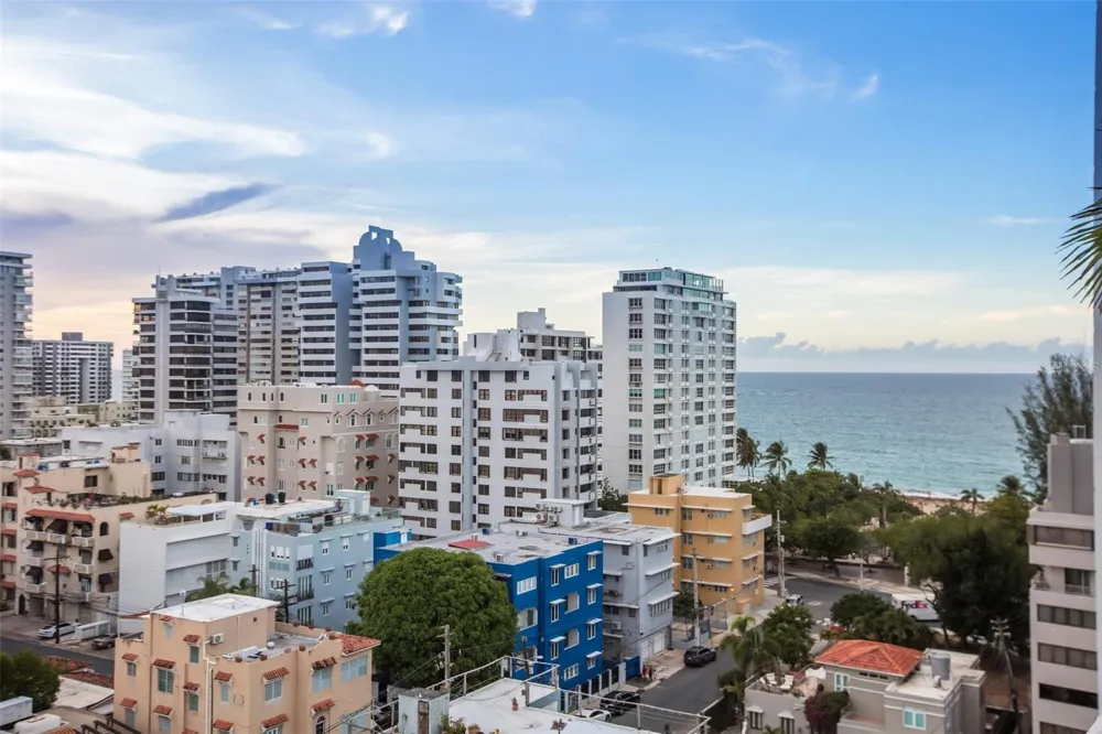 76 Kings Court 76 KINGS COURT #903 San Juan, PR 00907