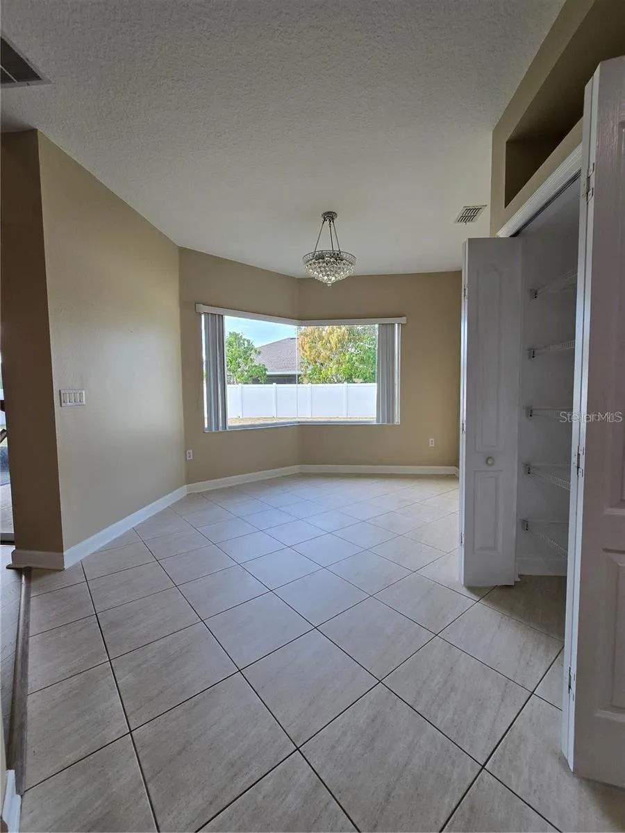 13613 LARSEN LANE Winter Garden, FL 34787