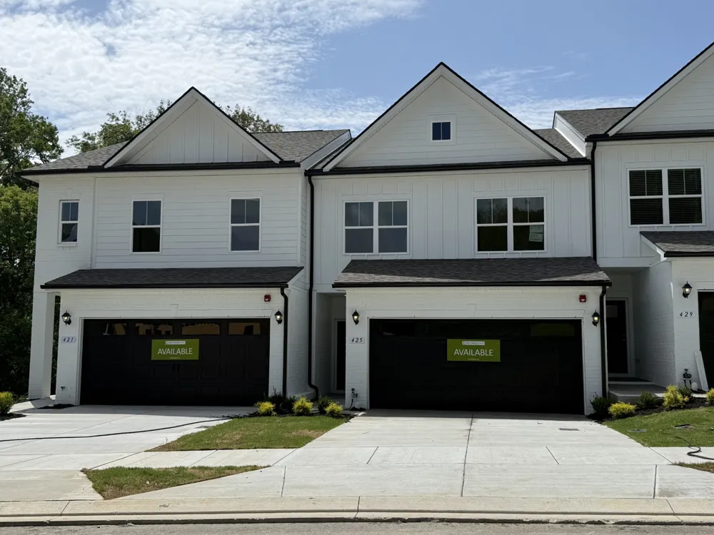 421 Kingsbury Drive Gallatin, TN 37066