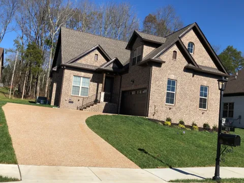 415 Riverstone Pl