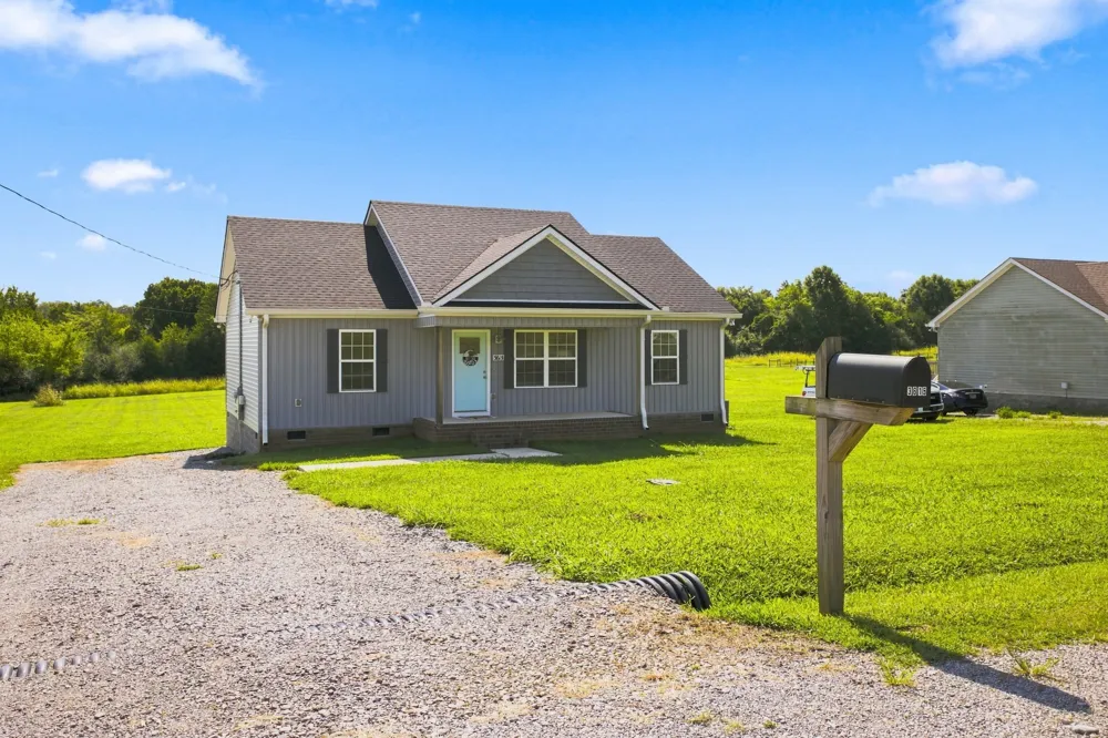 3615 Wynwood Dr Lewisburg, TN 37091