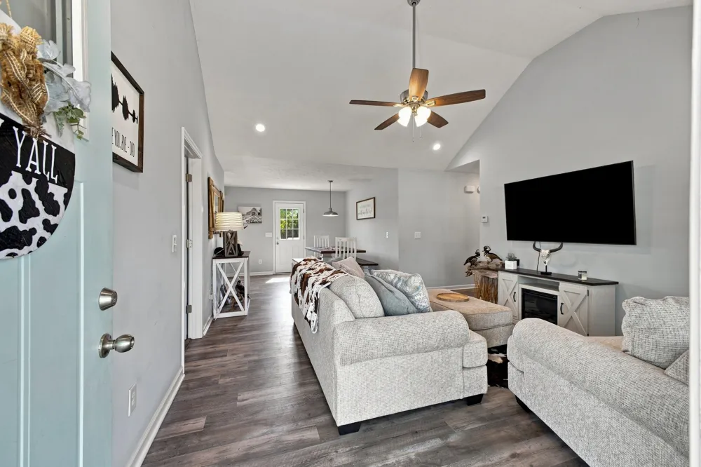 3615 Wynwood Dr Lewisburg, TN 37091