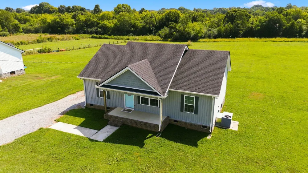 3615 Wynwood Dr Lewisburg, TN 37091