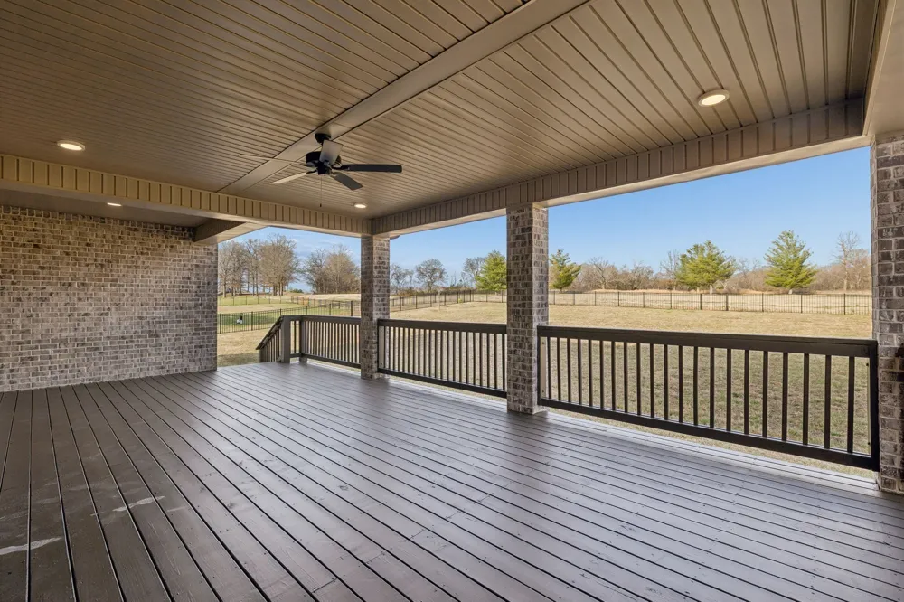 4155 Ironwood Dr Greenbrier, TN 37073
