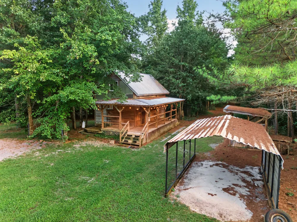 156 Sunshine Mountain Lane Mc Minnville, TN 37110