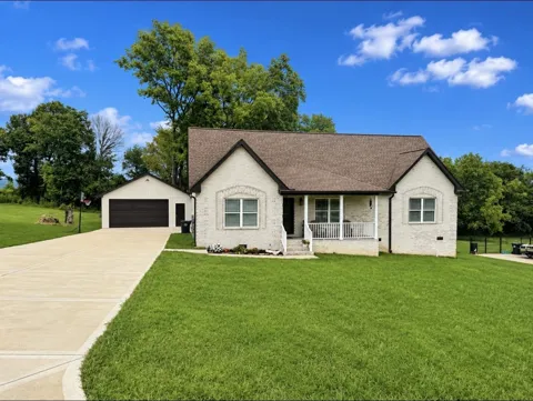 180 Mockingbird Ln