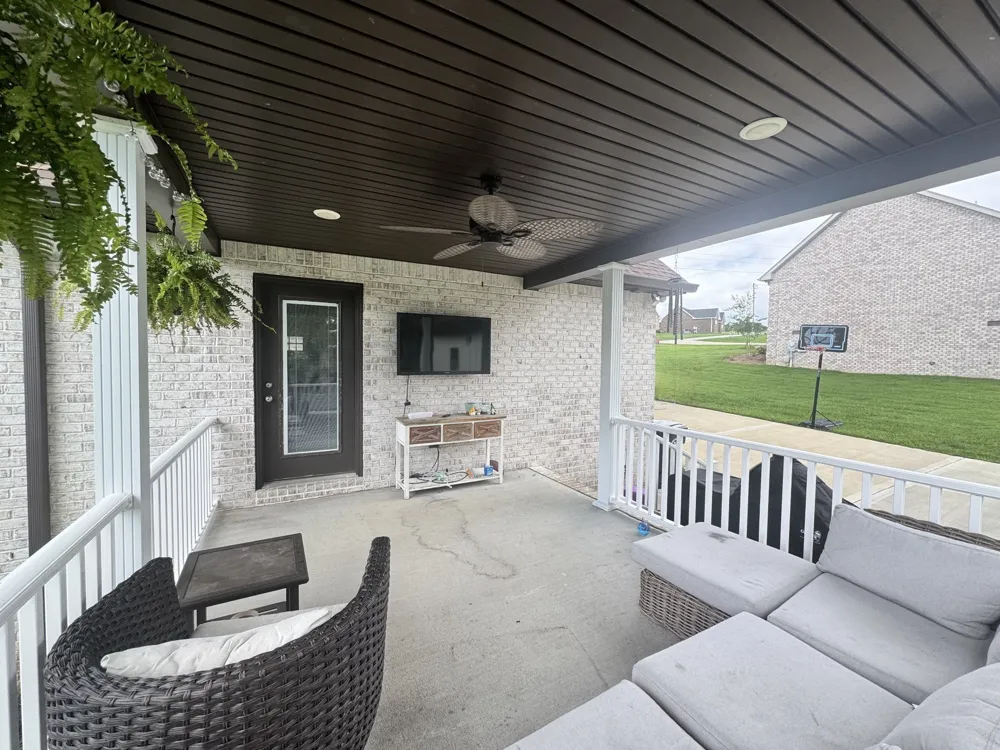 180 Mockingbird Ln Hartsville, TN 37074