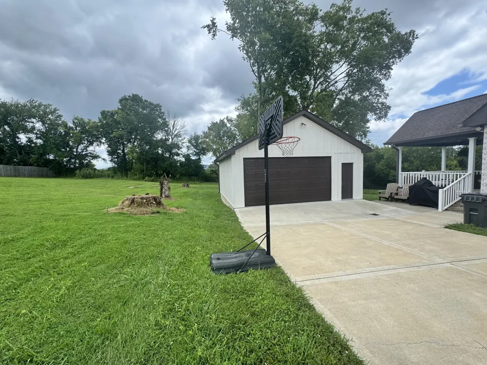 180 Mockingbird Ln Hartsville, TN 37074