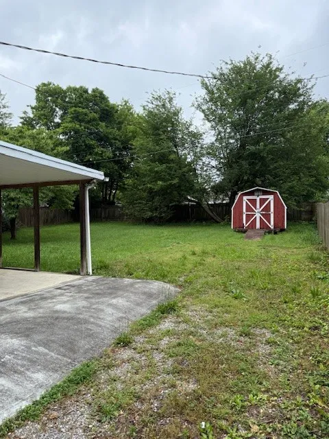 137 North St Portland, TN 37148