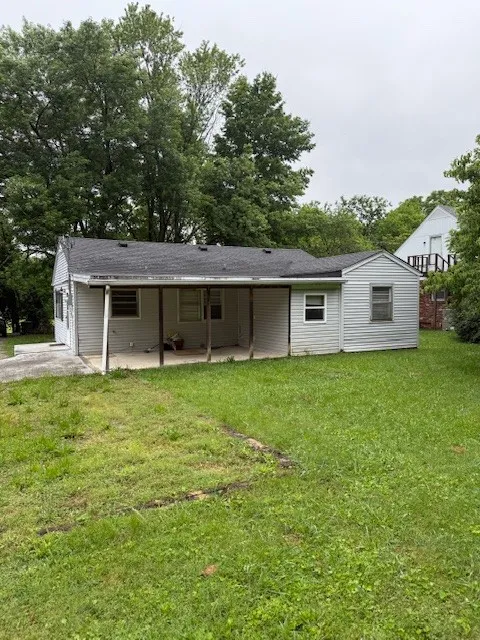 137 North St Portland, TN 37148