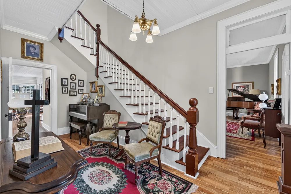 142 Eldad Rd Fayetteville, TN 37334