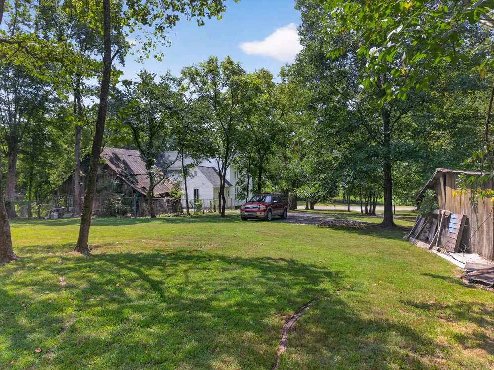 142 Eldad Rd Fayetteville, TN 37334