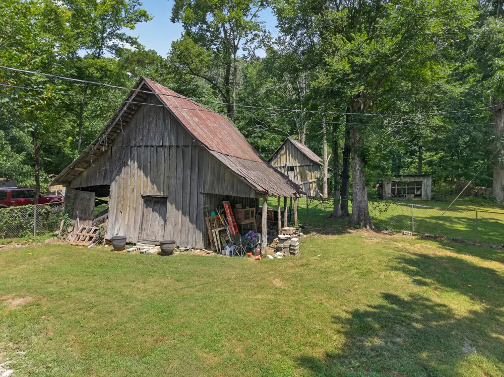 142 Eldad Rd Fayetteville, TN 37334