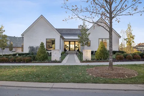 7354 Harlow Dr