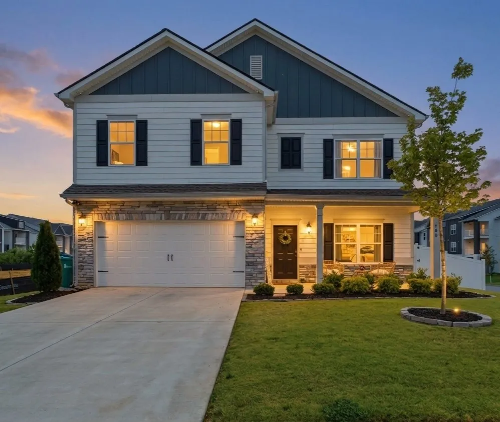 500 Charing Cross Dr Lebanon, TN 37087