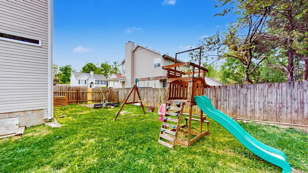 5613 Cedar Ash Xing Antioch, TN 37013