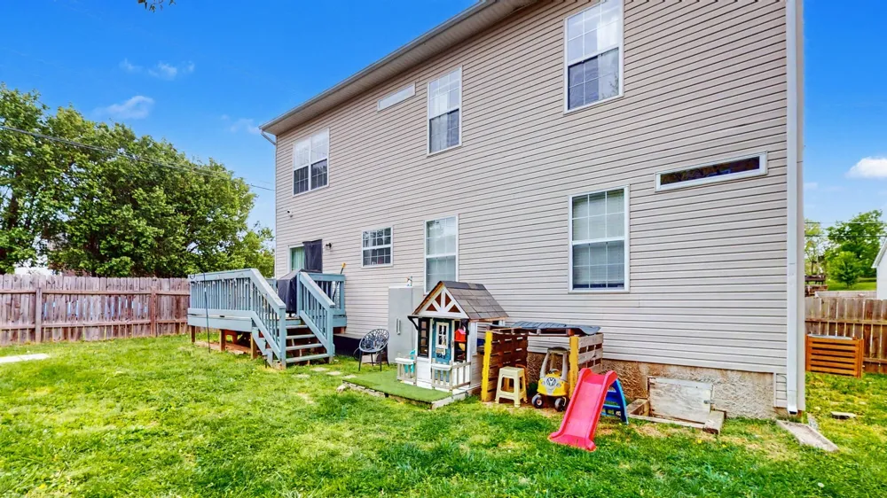 5613 Cedar Ash Xing Antioch, TN 37013