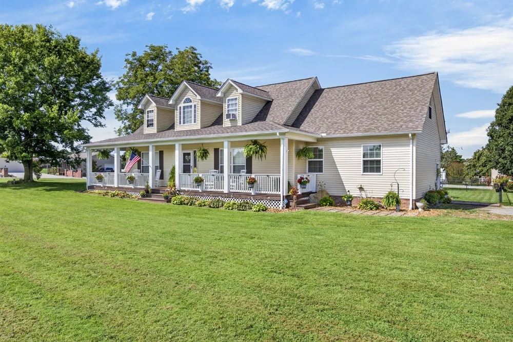 16878 Dodson Branch Hwy Cookeville, TN 38501