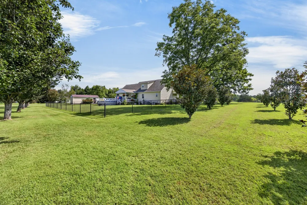 16878 Dodson Branch Hwy Cookeville, TN 38501