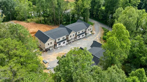 812 Powdermill Road #Unit 1