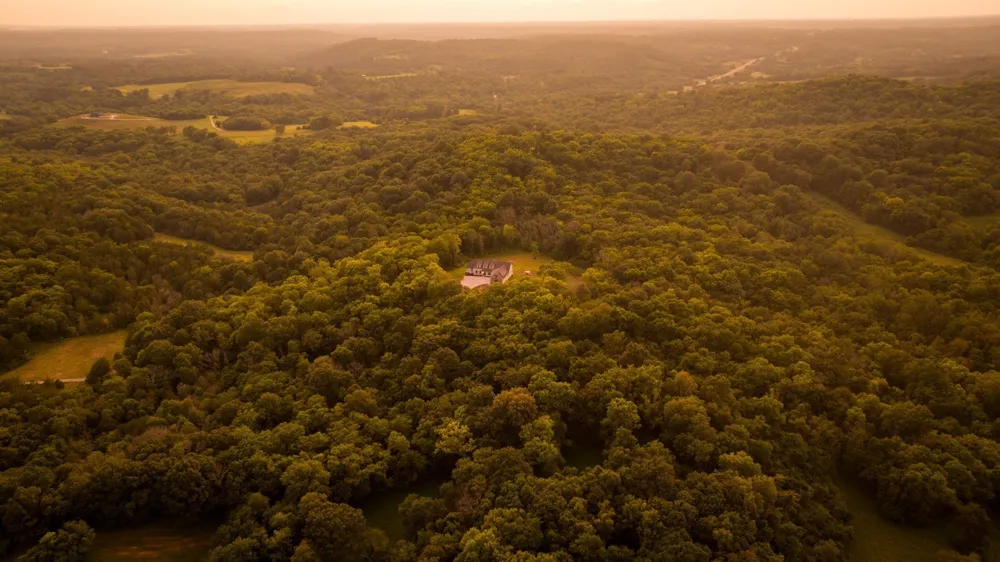 1489 Old Tva Rd Columbia, TN 38401
