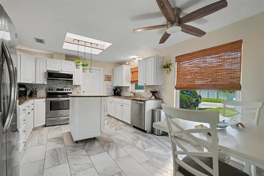 12080 66TH AVENUE Seminole, FL 33772