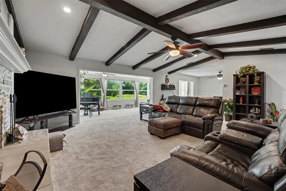 12080 66TH AVENUE Seminole, FL 33772