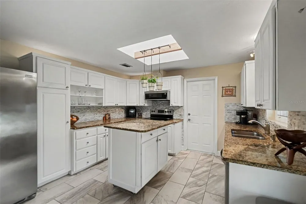 12080 66TH AVENUE Seminole, FL 33772