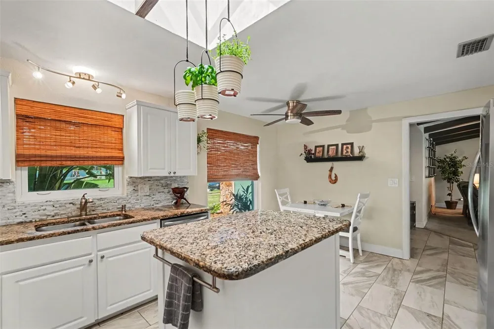 12080 66TH AVENUE Seminole, FL 33772