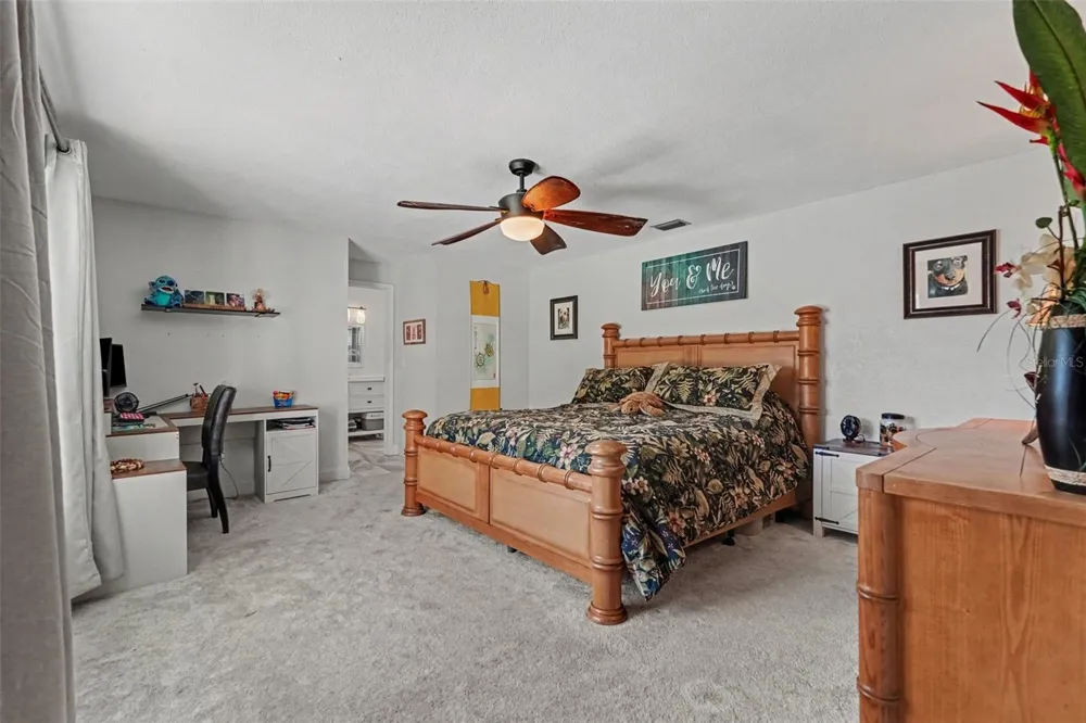 12080 66TH AVENUE Seminole, FL 33772