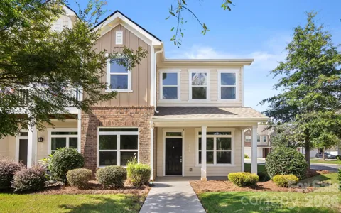 214 Overstone Court