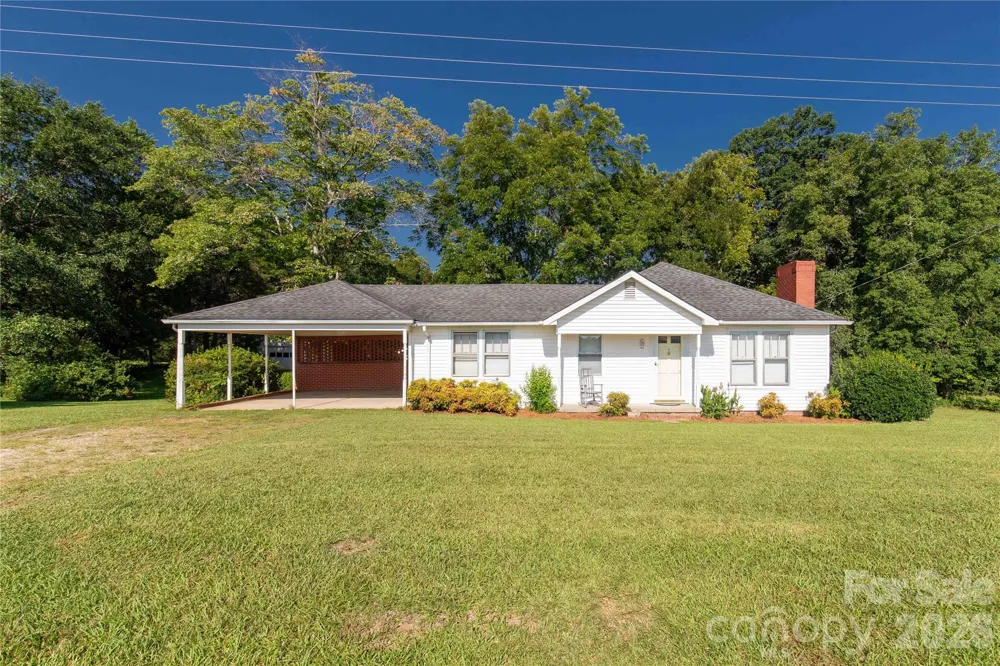 1670 Lynwood Drive Lancaster, SC 29720