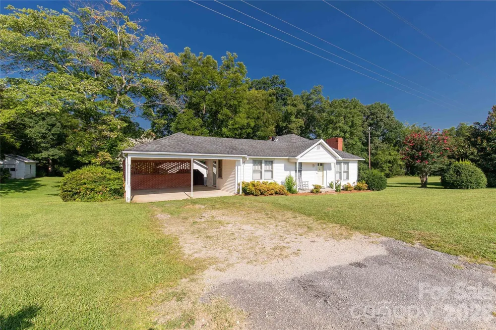 1670 Lynwood Drive Lancaster, SC 29720