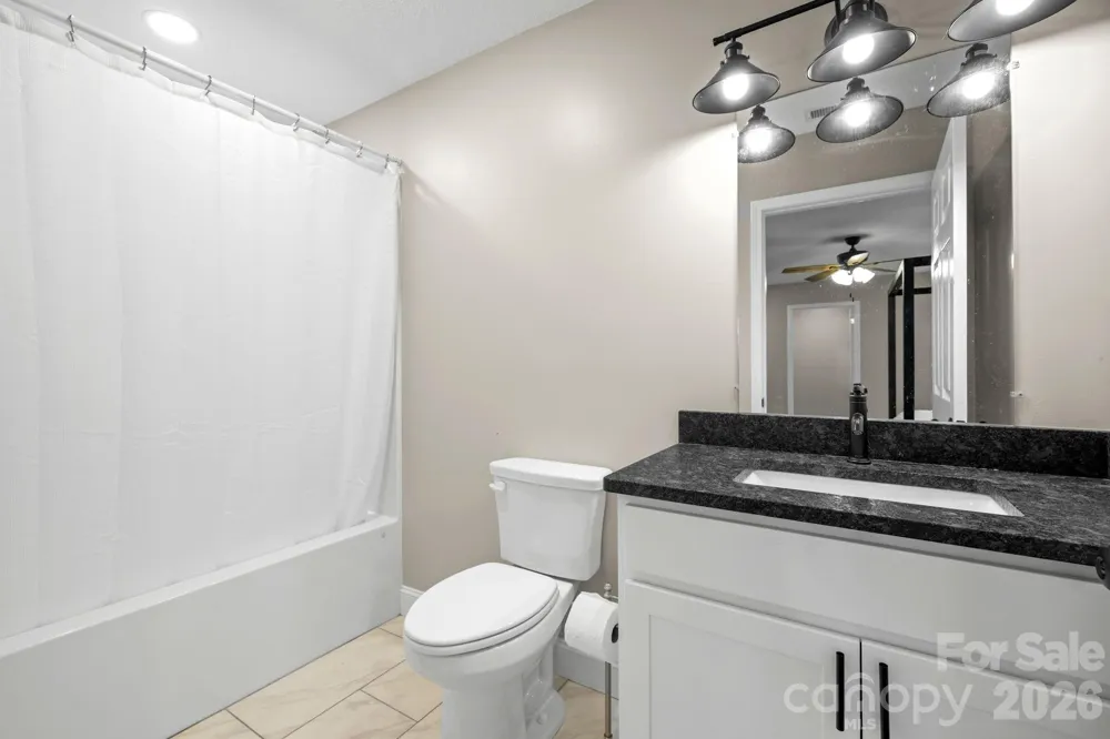 431 Judds Trail Franklin, NC 28734