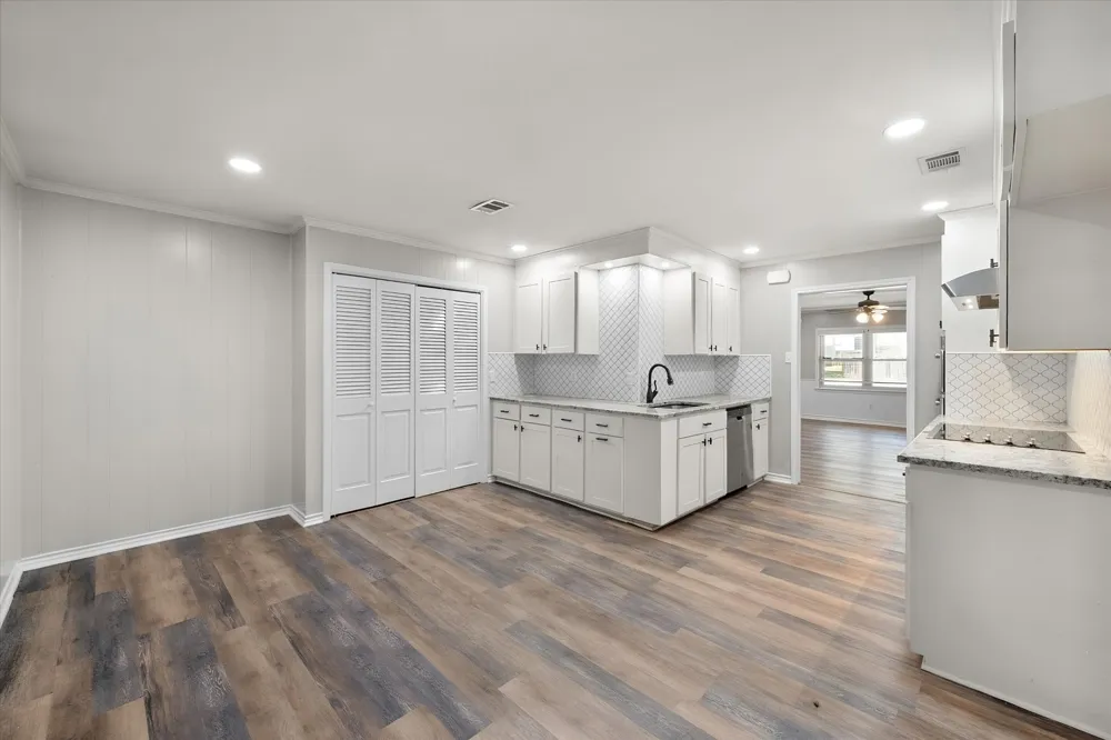 401 Hutson Drive Corsicana, TX 75110