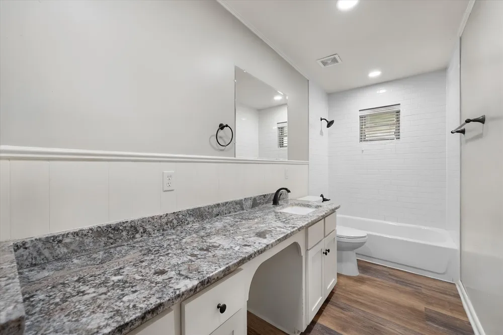 401 Hutson Drive Corsicana, TX 75110