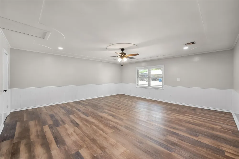 401 Hutson Drive Corsicana, TX 75110