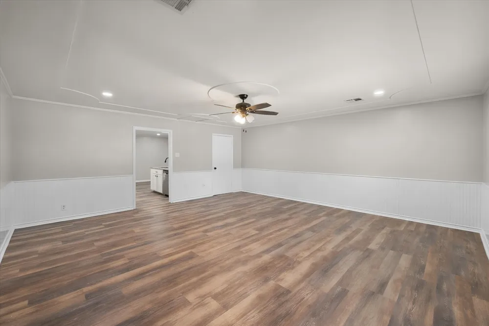 401 Hutson Drive Corsicana, TX 75110